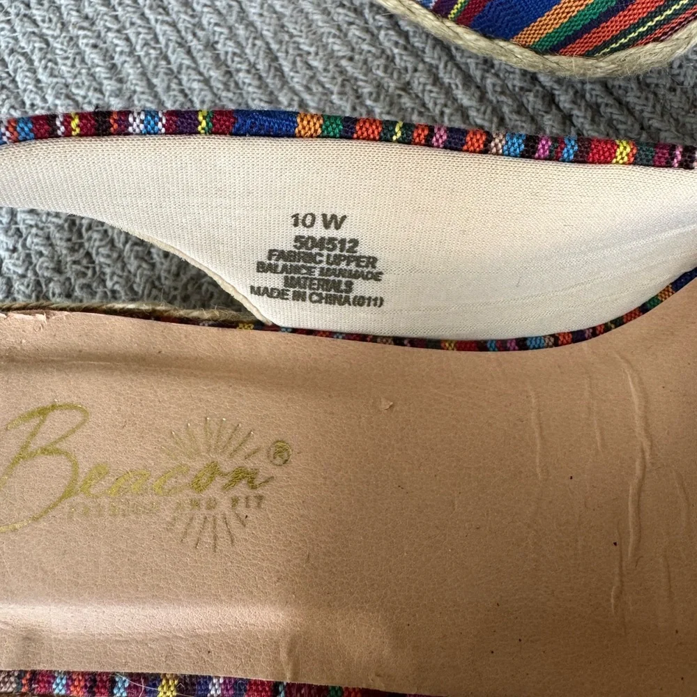 Vintage Beacon Pink Purple Multi Striped Espadrille Sandals Size 10W *FLAW*